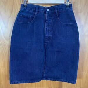 Jordache, Deep Blue Denim Skirt. No Size Tags, Measures Similar to a Medium.